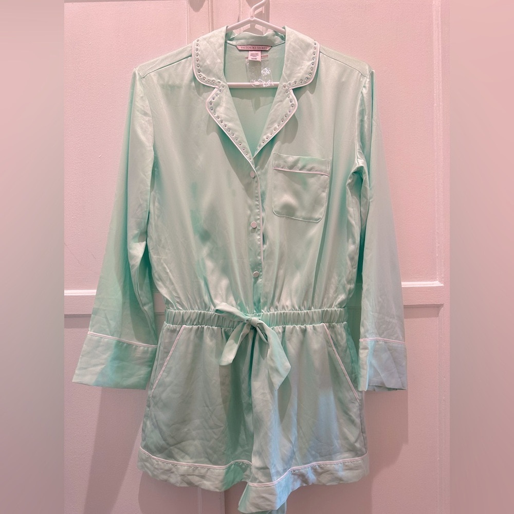 BNWT VICTORIA'S SECRET ONSIE sleeping teal VS